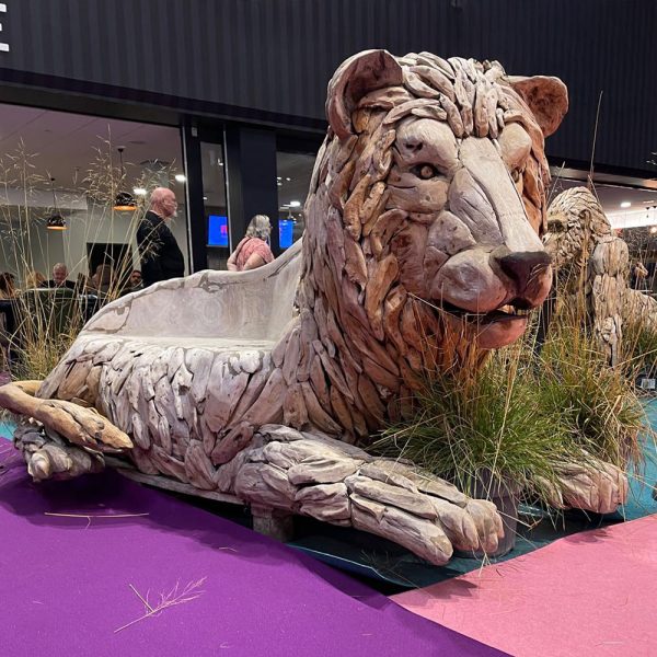 Lion Bench