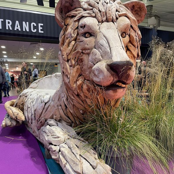 Lion Bench - Image 2